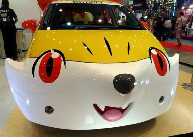 TOYOTA minicar Pokemon Pikachu トヨフェス Toyota presenta dos coches basados en Pokémon en el Tokyo Toy Show