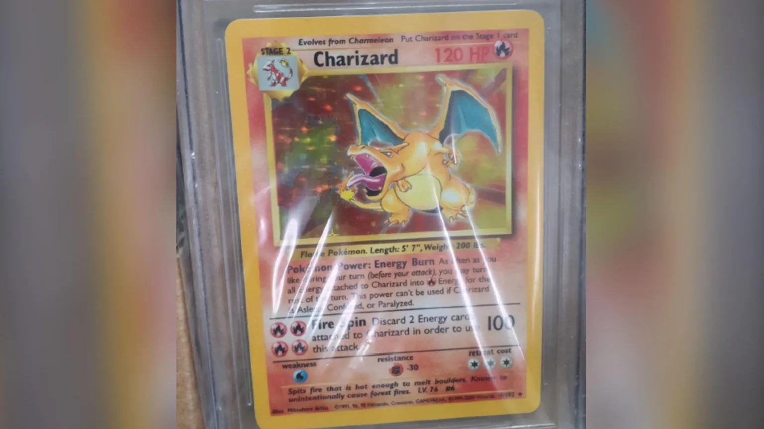 Carta Pokémon Rara