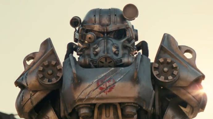 Brotherhood of Iron Knights Titus in Amazon's Fallout show.