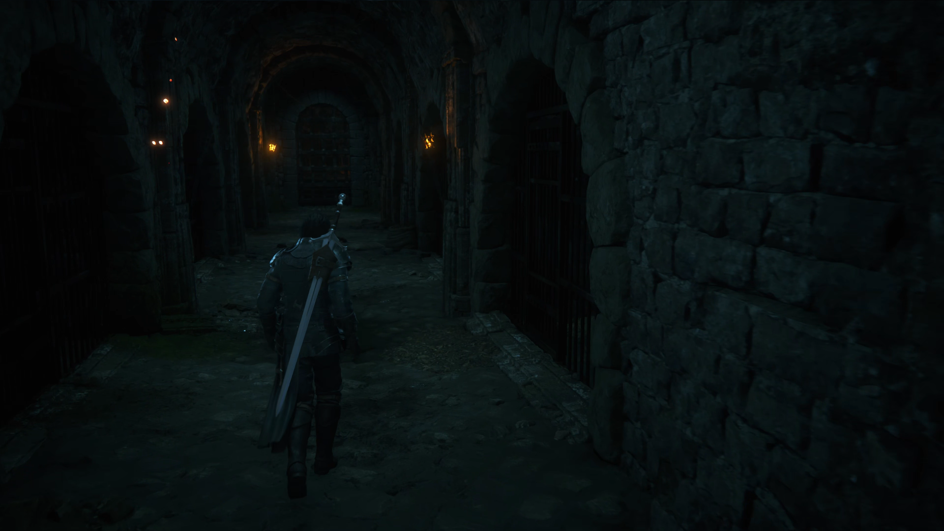 Clive explores a castle dungeon in Final Fantasy 16