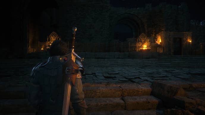 Clive enters a castle in Final Fantasy 16