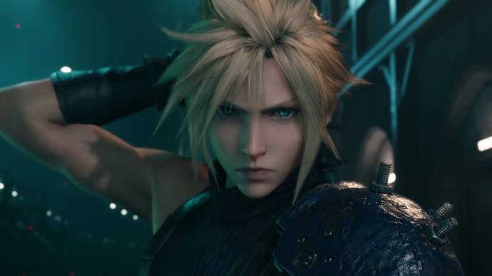 Final Fantasy 7 remake - A closeup of Cloud Strife’s face while he holds his sword