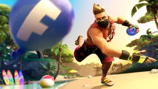 Fortnite: hit a player with a water balloon in different matches