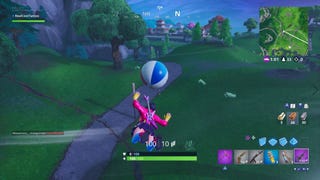 Fortnite: bounce a giant beach ball in different matches