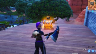 Fortnite: Mark a chest, a shield item and a healing item in a single match
