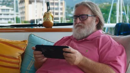 gabe-newell-boat-steamdeck.png