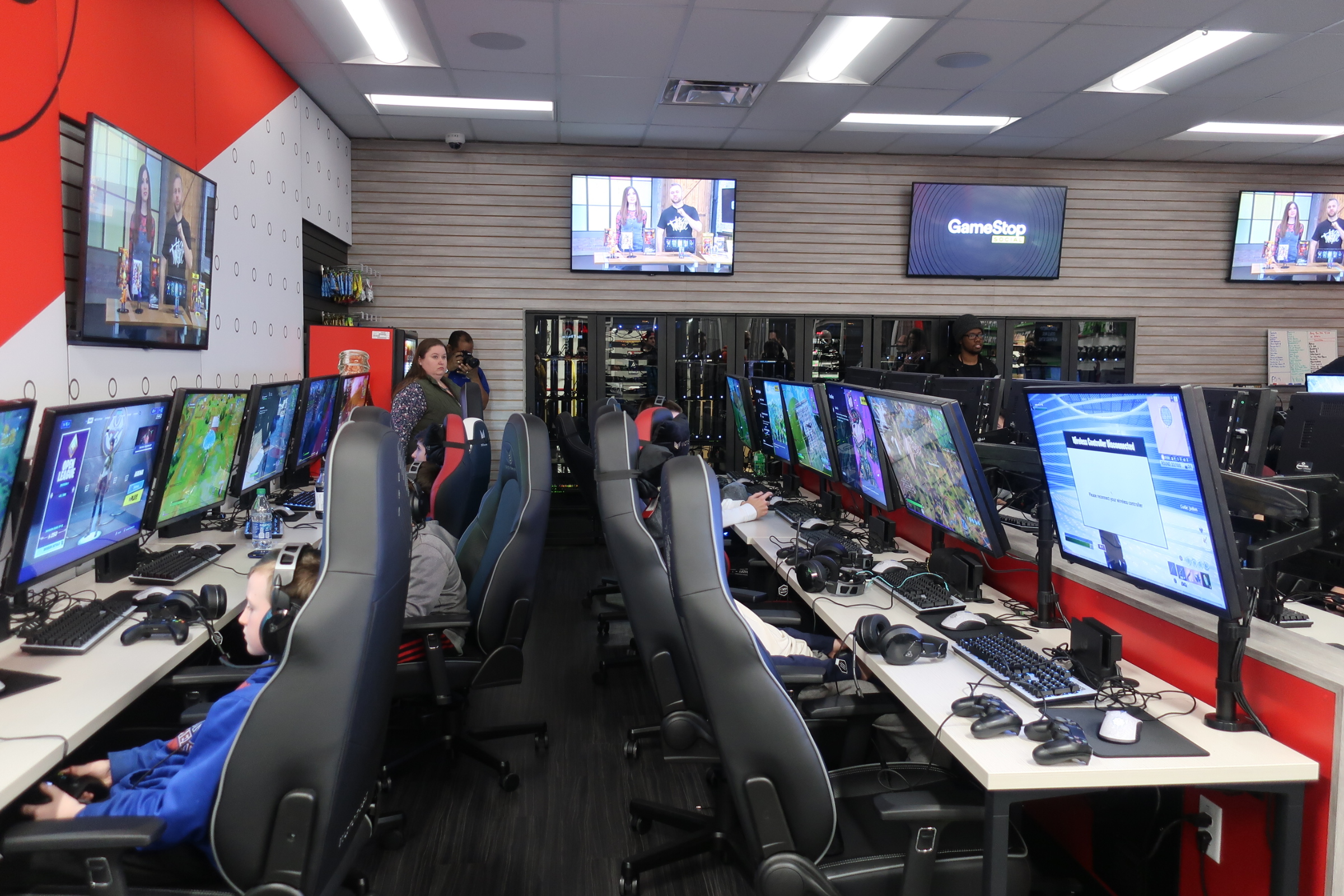 GameStop quer transformar as suas lojas em locais sociais | Eurogamer.pt