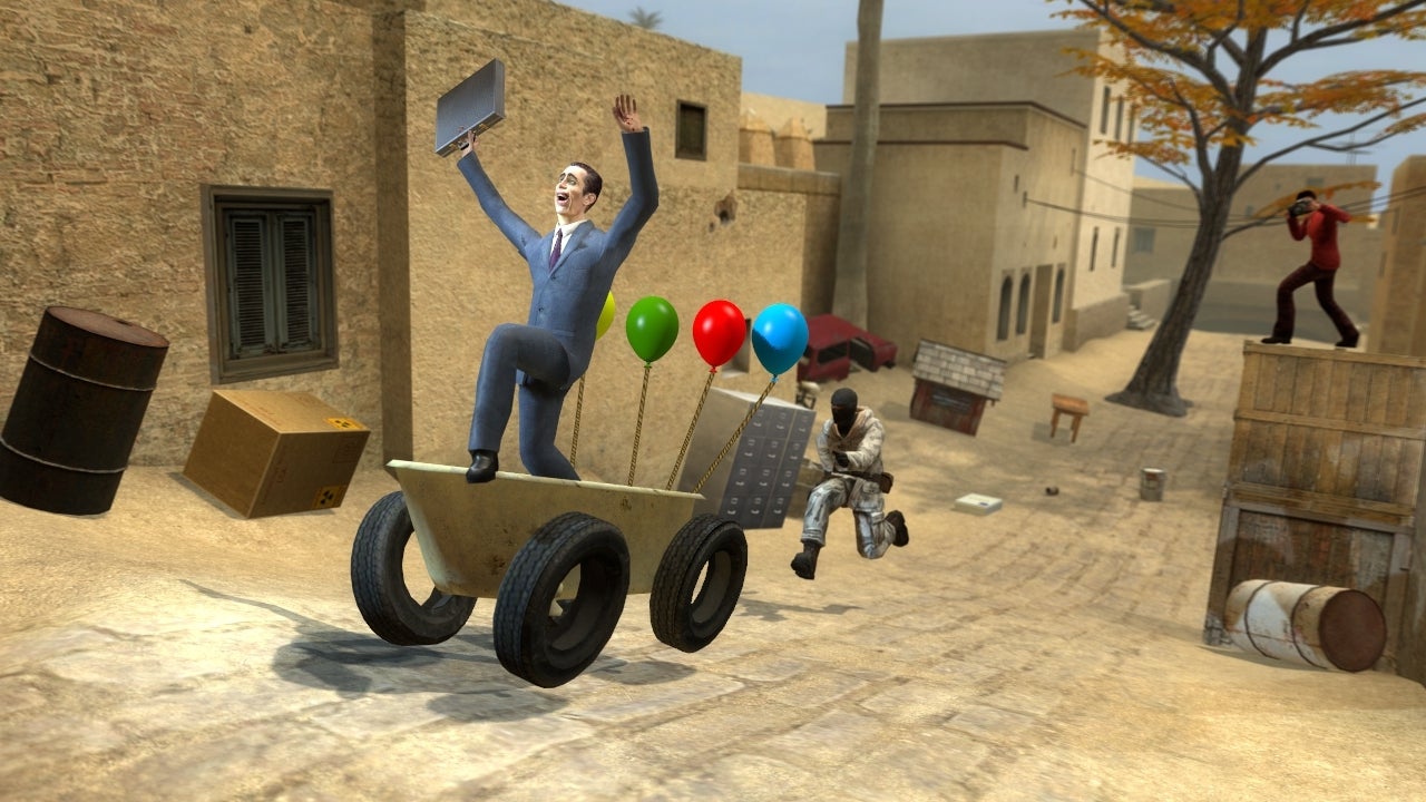 Players frolic in Garry's Mod. - 20