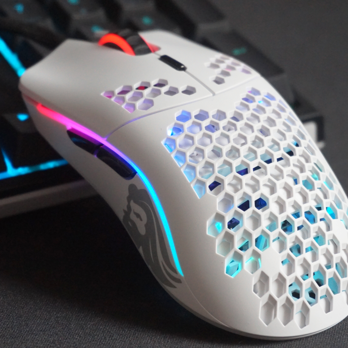 Glorious Gaing odel O 2 Wireless Souris de jeu sans fil - Hybride 2,4 Glorious Gaing odel O 2 Wireless Souris de jeu sans fil - Hybride 2,4
