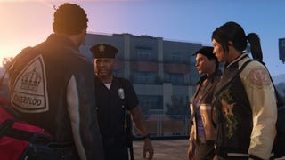 Some GTA Online characters talking to the cop from The Cluckin' Bell Raid.