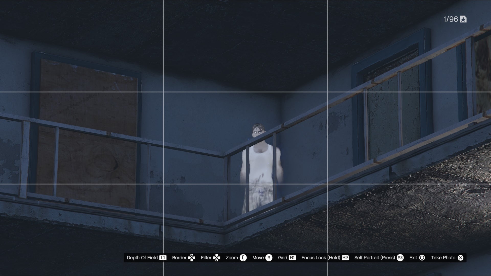 gta online ghost in corner of apartment complex upper floor