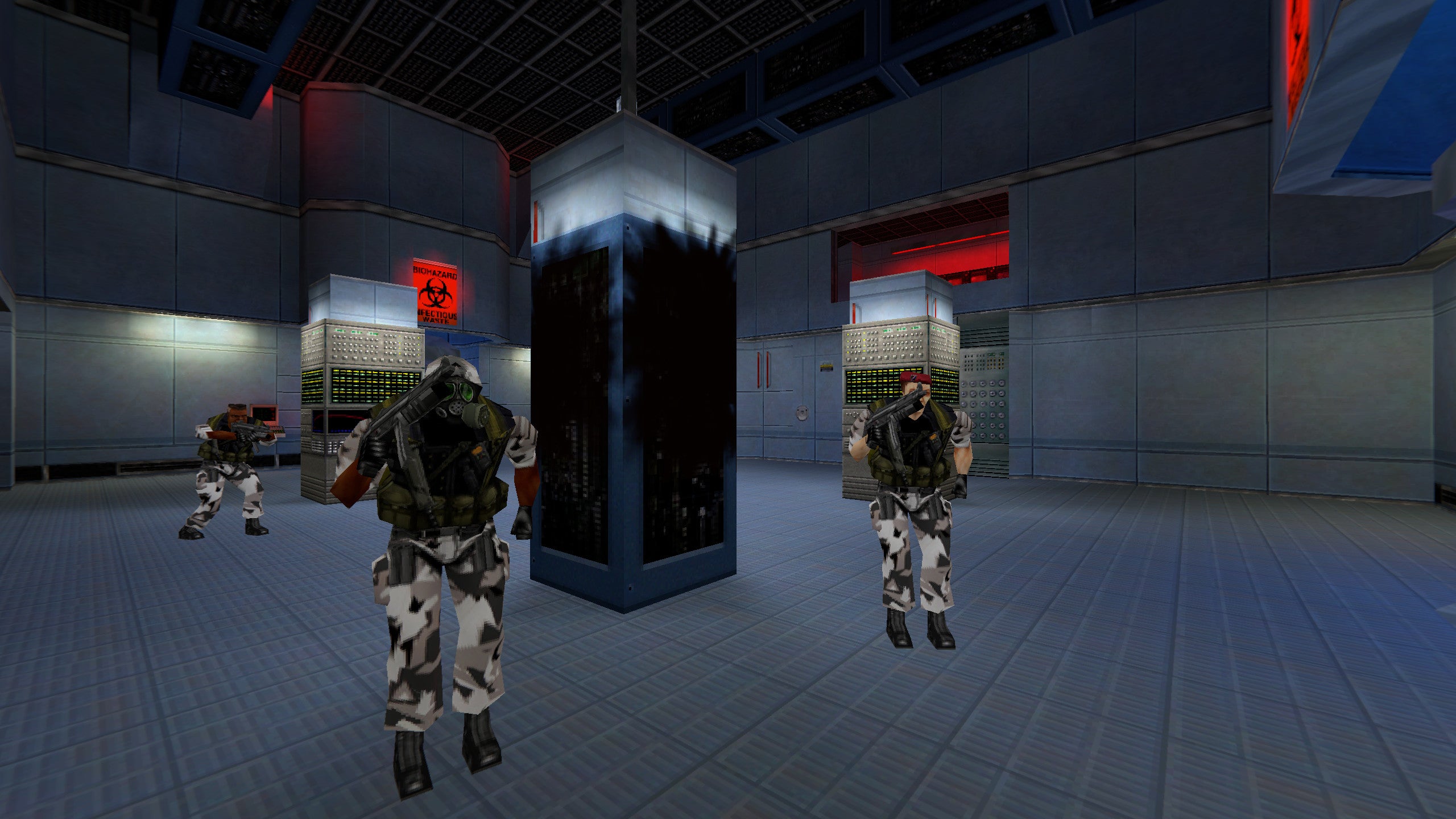 Soldiers in a lab in a Half-Life: Ray Traced screenshot.
