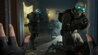 Half-Life: Alyx in azione in 13 minuti di video gameplay in compagnia di Valve