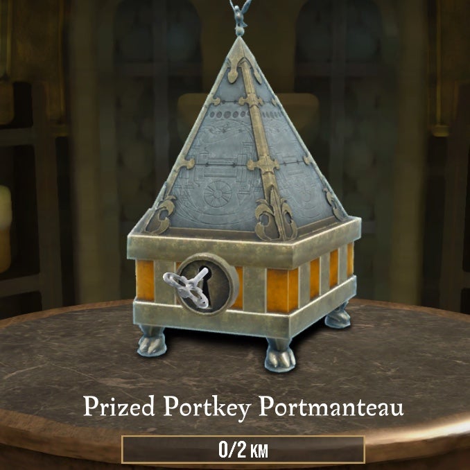 Harry Potter Wizards Unite - Portkey Portmantaus, Golden Keys, Silver ...