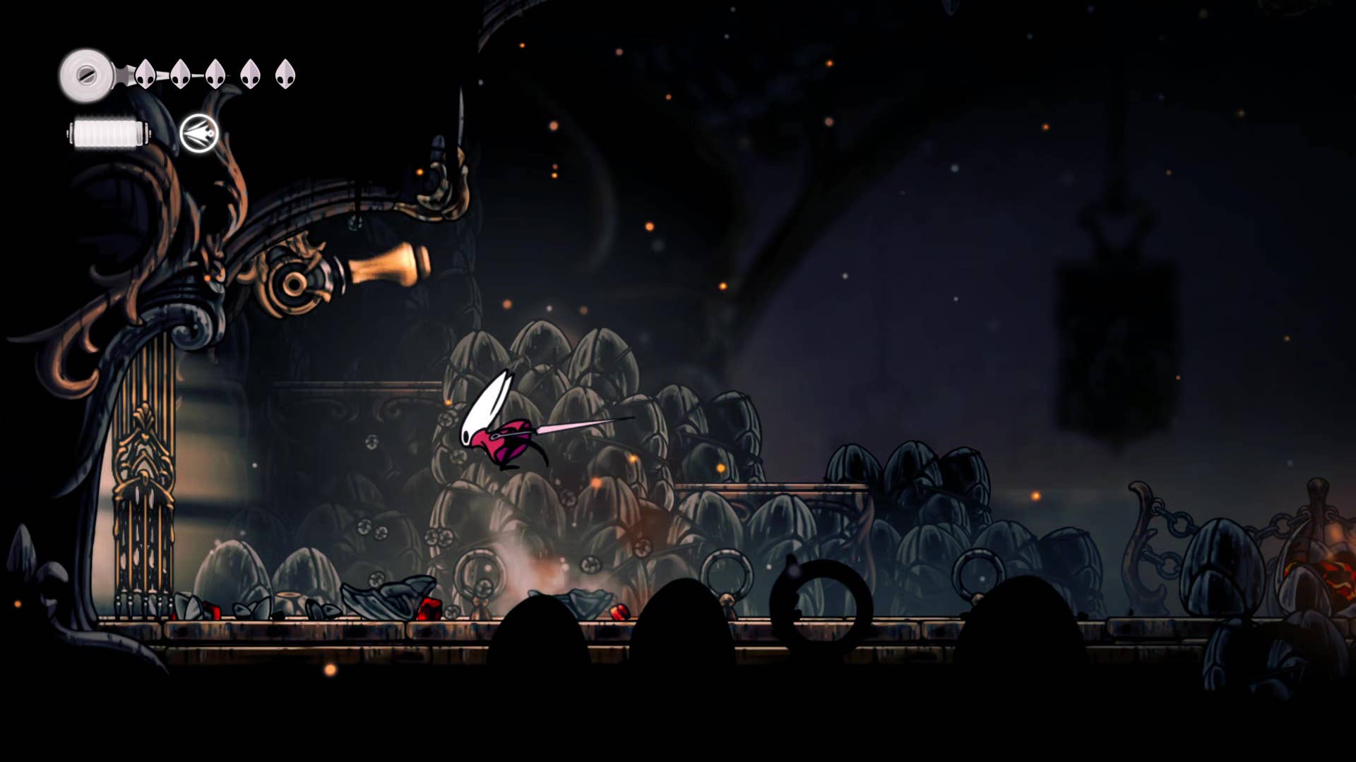 Hollow Knight screenshot: Silksong shows the path through a deep dock.