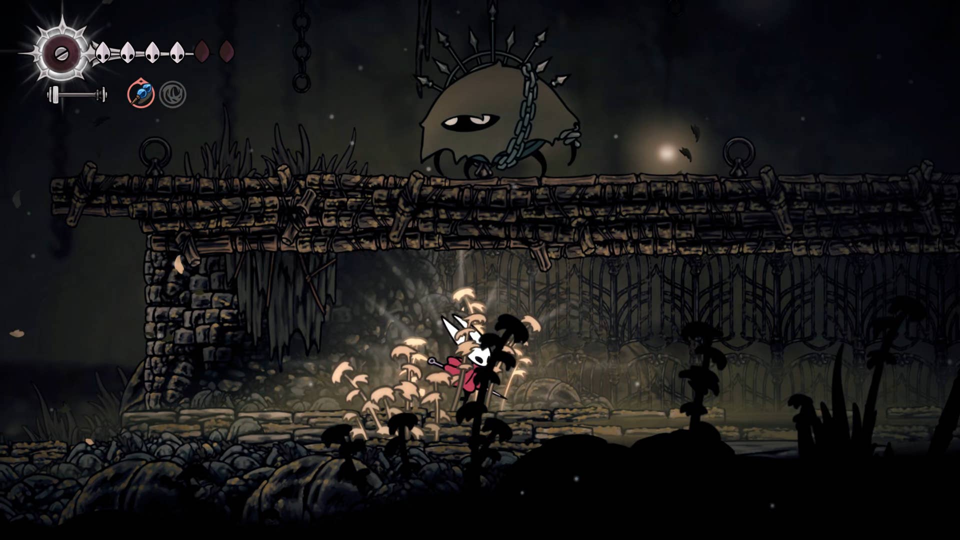 Hollownight screenshot: Silkson showing the path through the thinner path.