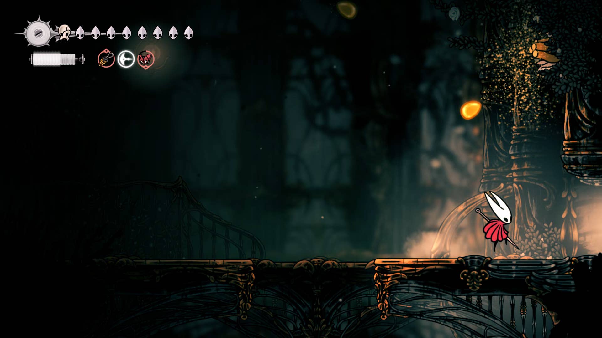 Hollow Knight screenshot: Silksong shows the path through memory.