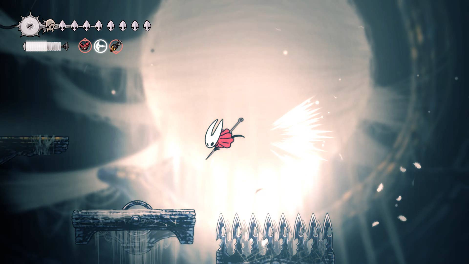 Hollow Knight screenshot: Silkson showing the street in a cradle.