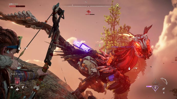 Aiming at a large chicken-like robot monster in Horizon Forbidden West
