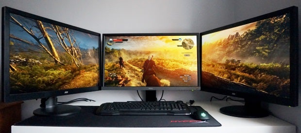 Gaming desk deals for 3 monitors