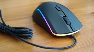 HyperX Pulsefire Surge review: A petite gaming mouse undermined by fussy software