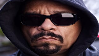 Ice-T likes to celebrate Call of Duty wins by whipping it out 