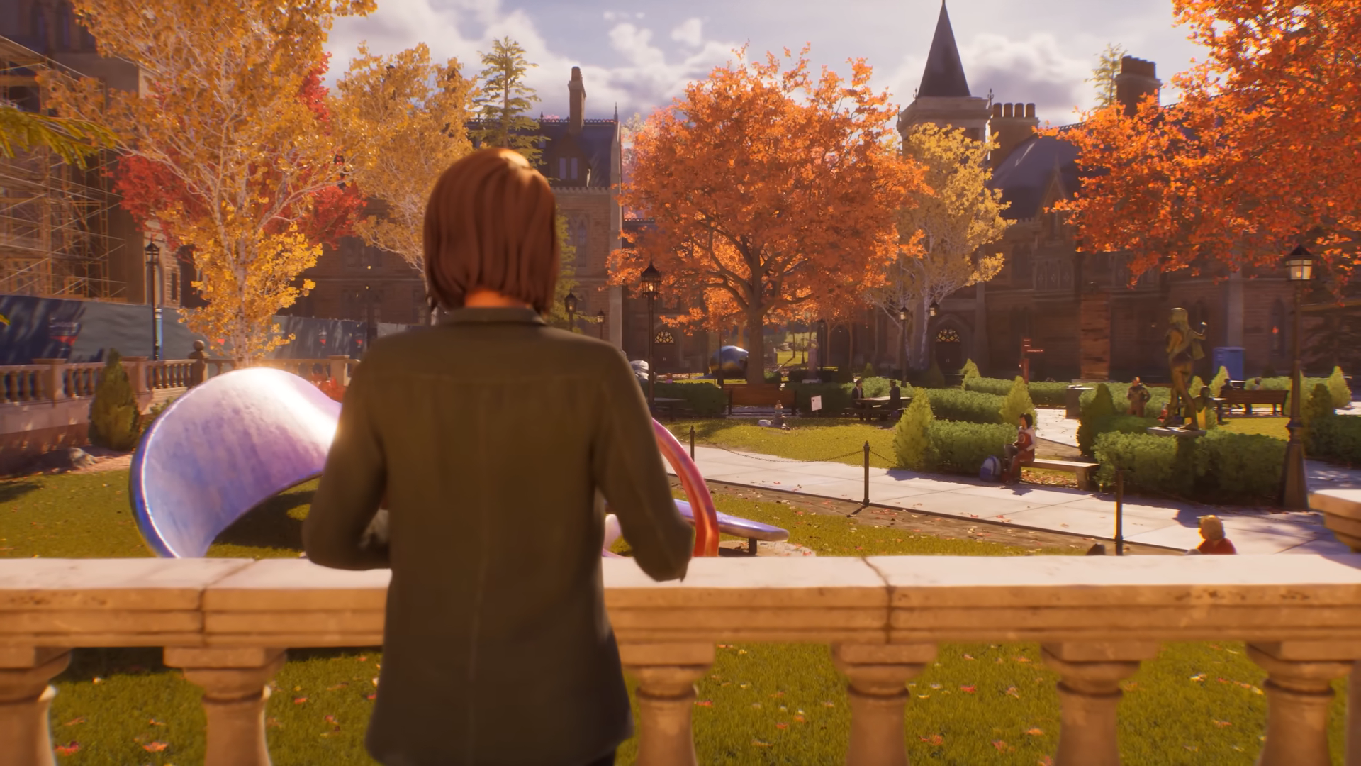 Max looks over Caledon's campus in Life is Strange: Reunion