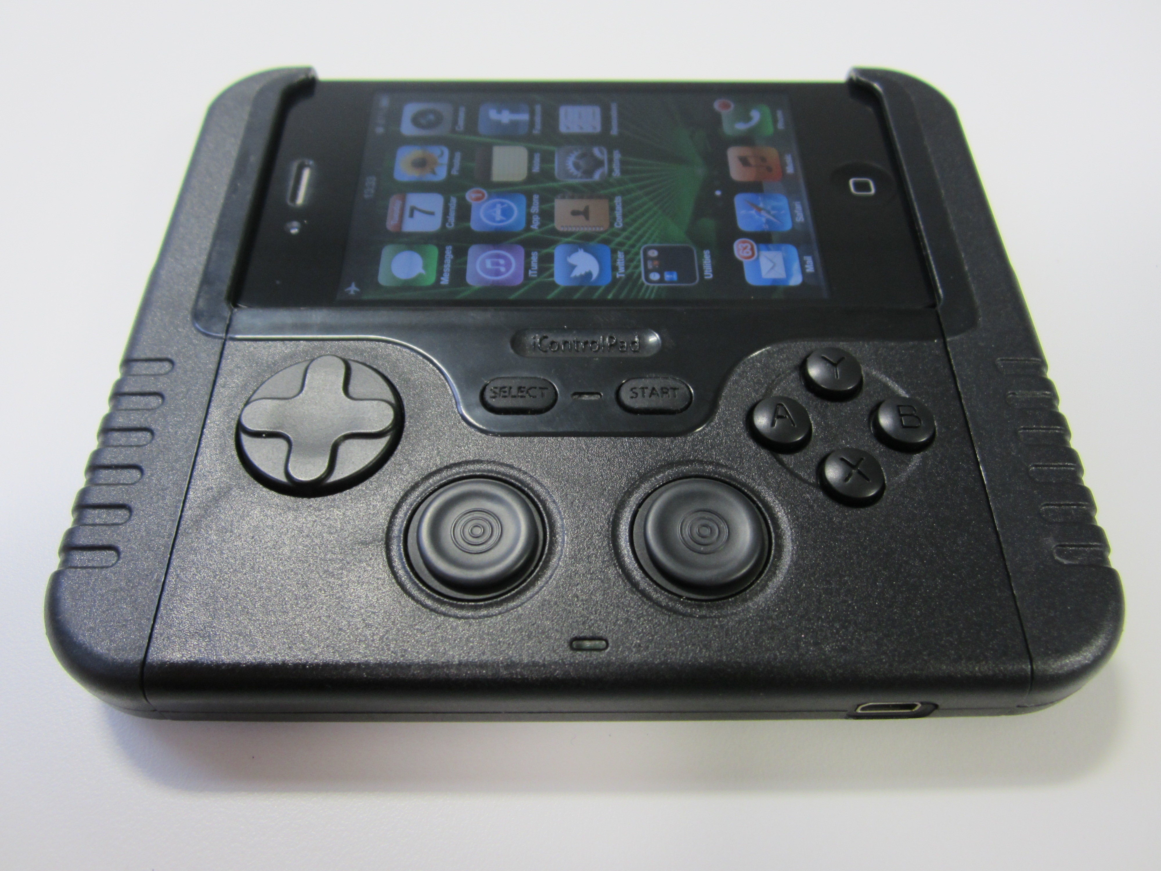 Mobile Controller Group Test | Eurogamer.net