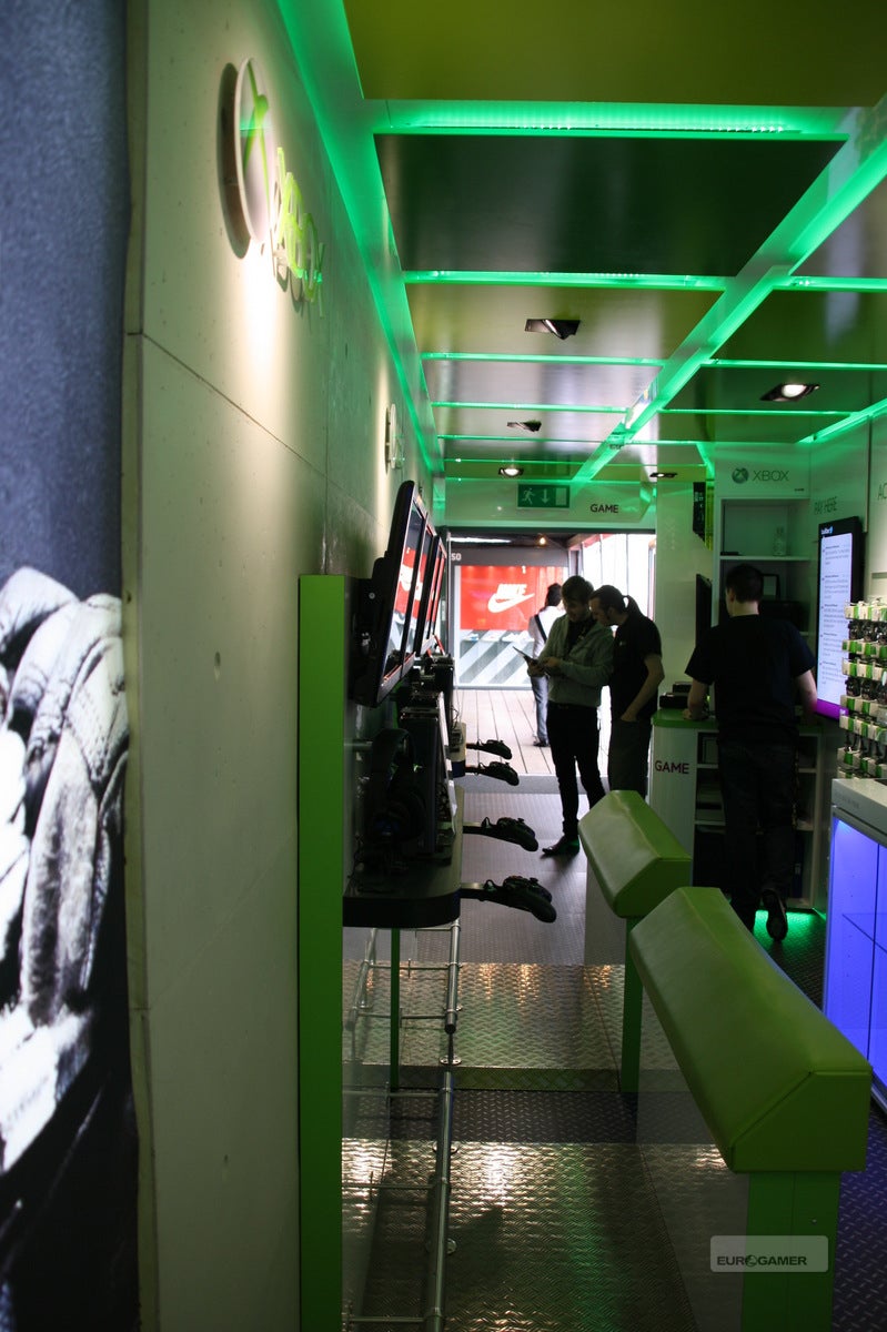 Inside GAME's tiny Xbox-only shop, with pictures! | Eurogamer.net