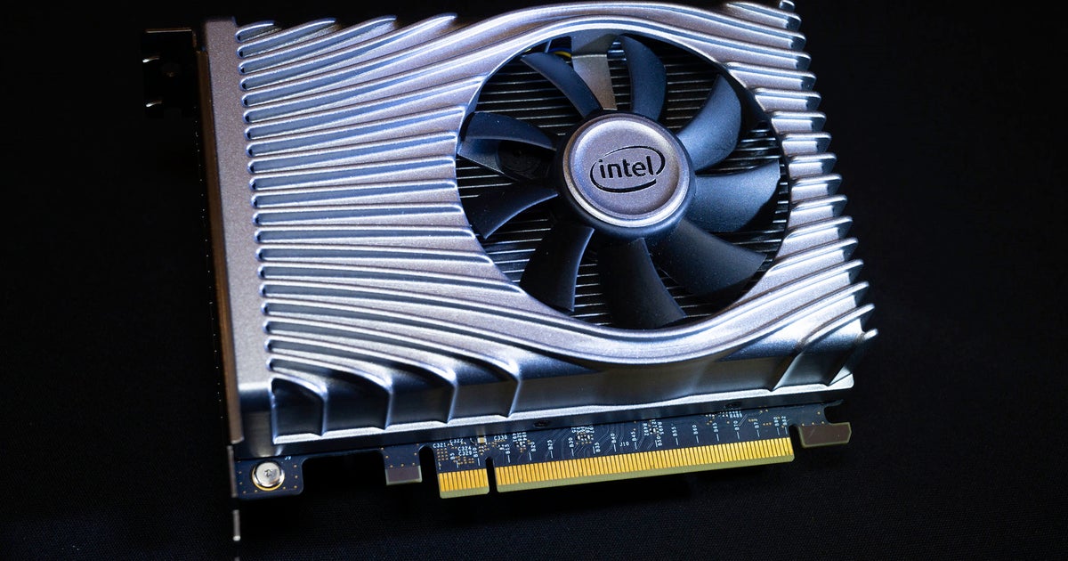 Intel's first Xe graphics card is still on track for release in 2020 ...