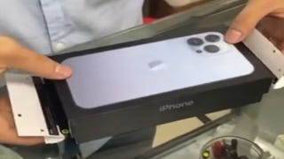 Nowe plomby pudełek iPhone 13 celem oszustów