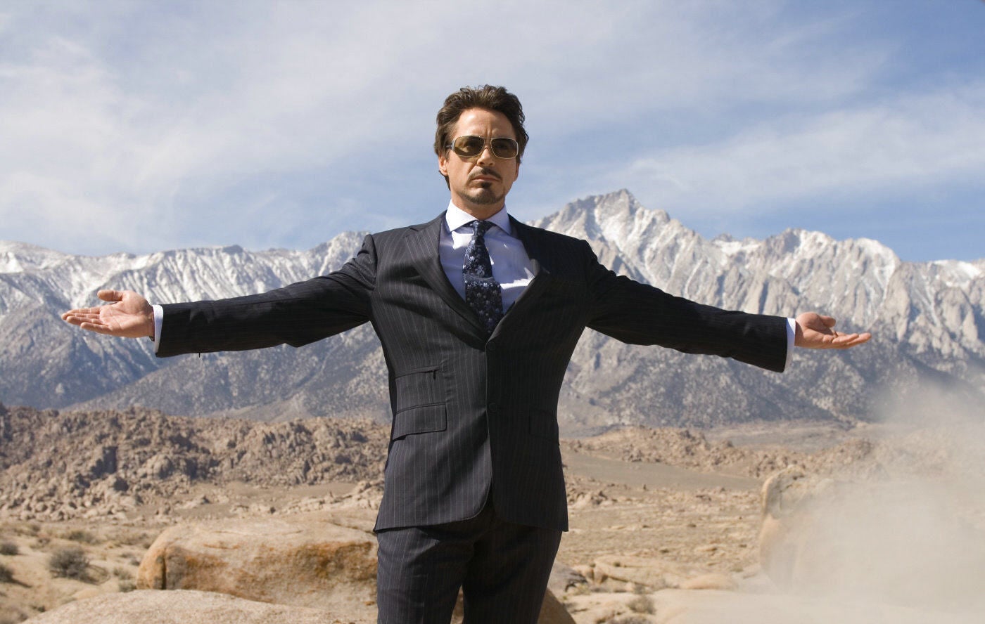 Robert Downey Jr. como Iron Man