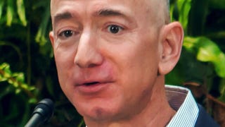 Amazon CEO Jeff Bezos stepping down