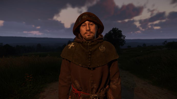 Un primer plano de la cara de la cebada de Riddler, un NPC en el reino Come: Deliverance 2.