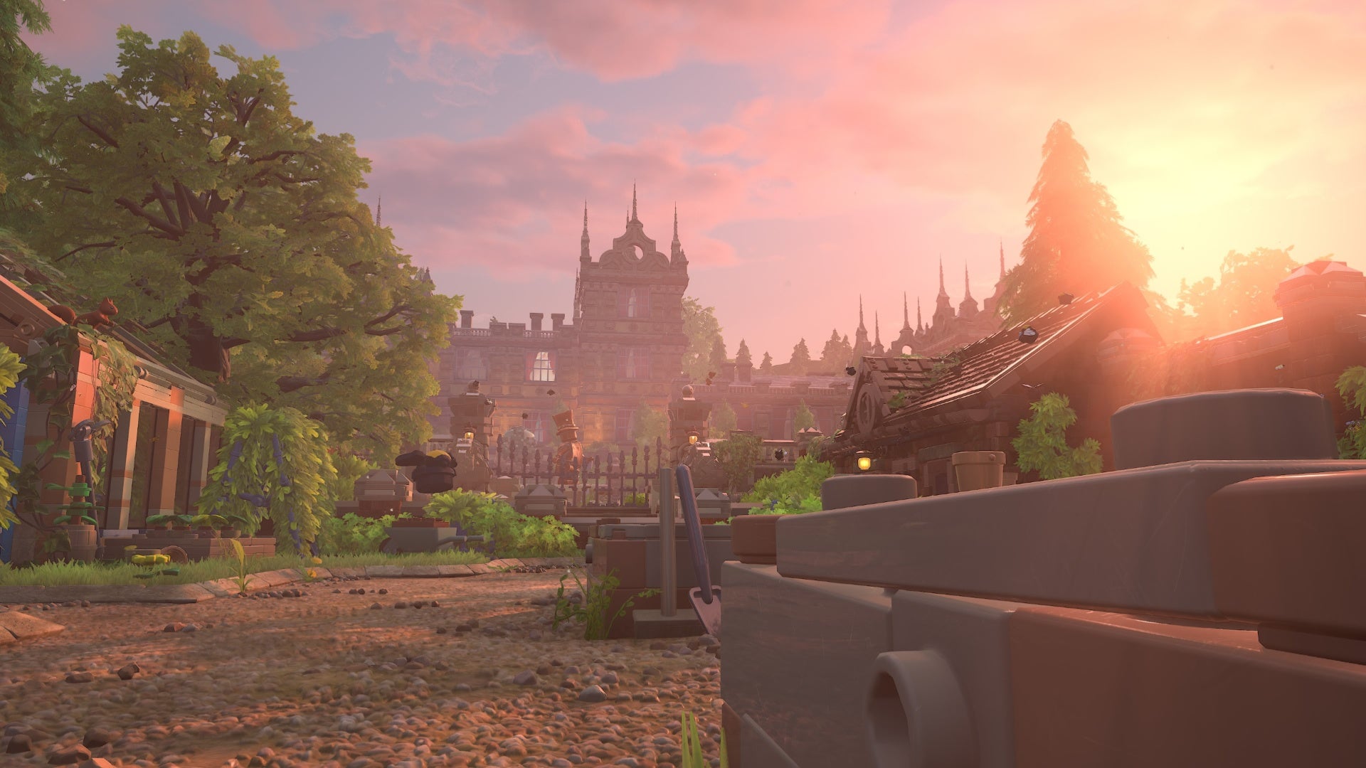 Wayne Manor gardens