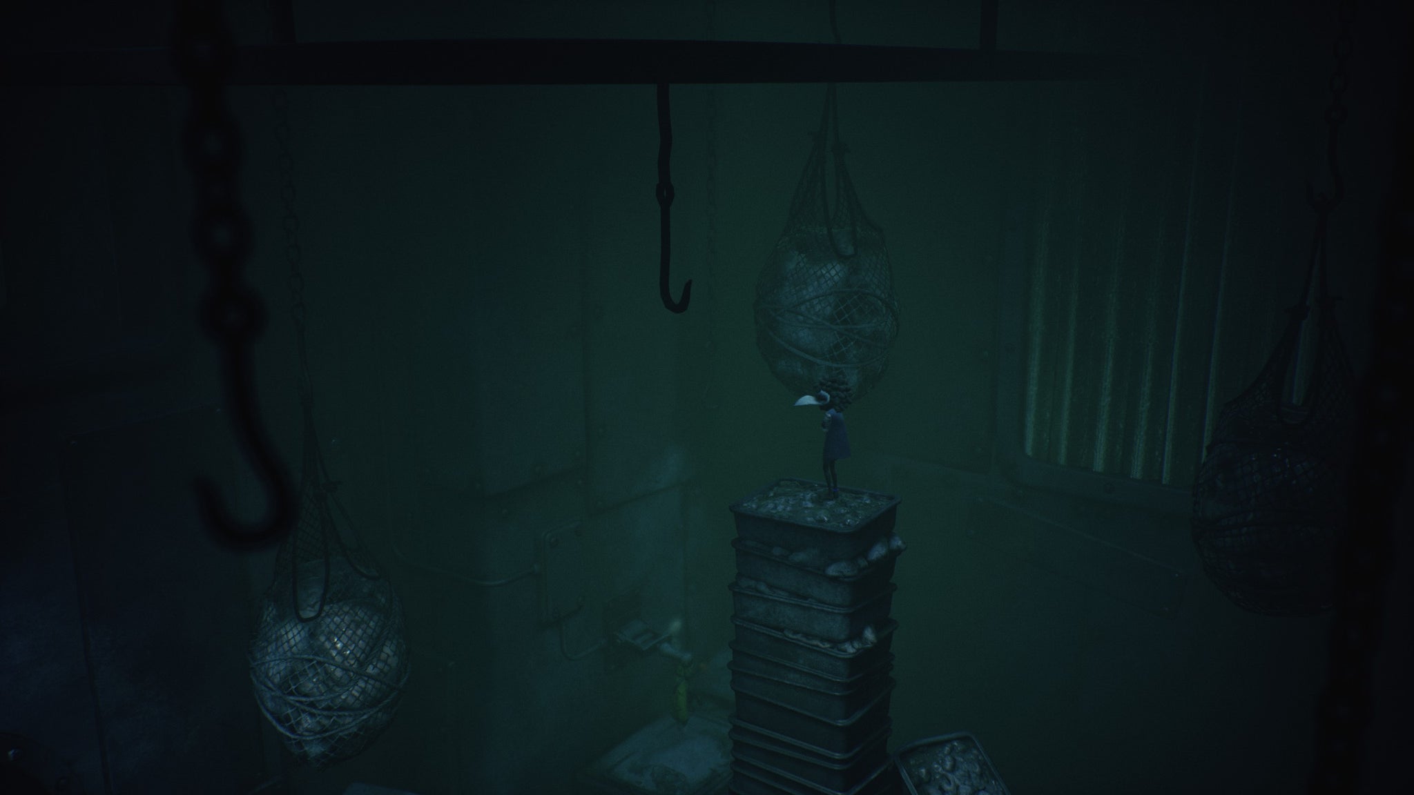 Co-op co-ordination to solve a puzzle in Little Nightmares 3. - 6