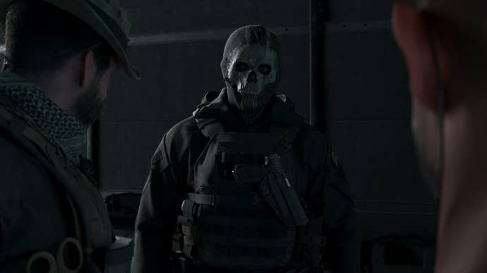 Ghost stands in front of Price and Soap in the Modern Warfare 3 campaign.