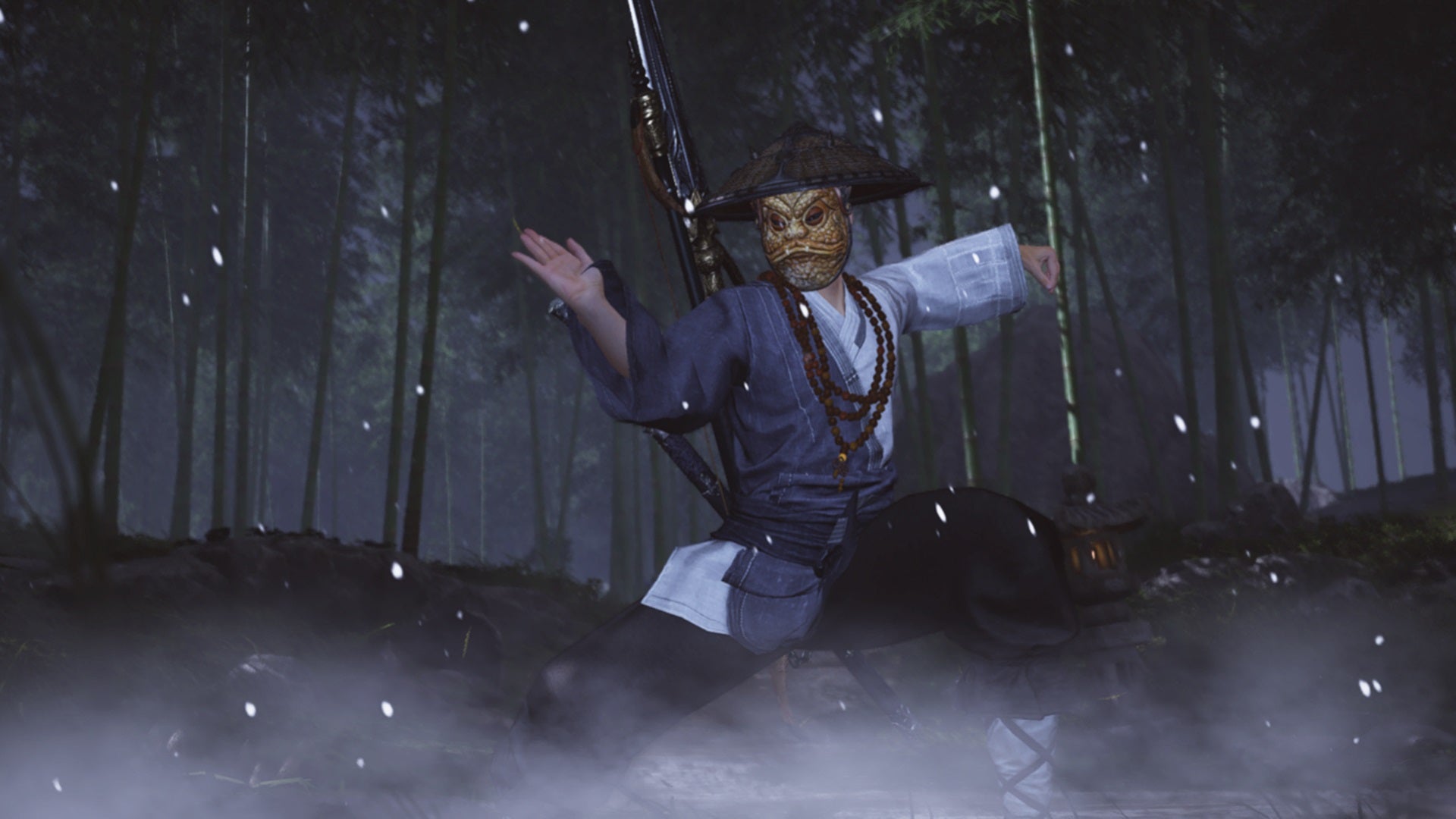 A character in Where Winds Meet wearing monk robes and a toad mask makes a cool martial arts stance. - 1