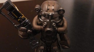 Bethesda presenta le deliziose action figure di Doom, Fallout 4 e Dishonored 2