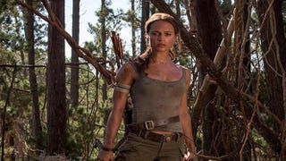 Tomb Raider: Alicia Vikander si mostra in una nuova immagine e ci parla della sua Lara Croft