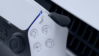 PS5 permette di installare contemporaneamente lo stesso gioco in versione next-gen e in versione PS4