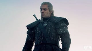 The Witcher: la showrunner della serie Netflix spiega perché ci sono voluti 'mesi' per lavorare alla parrucca di Henry Cavill