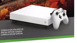 Nový bílý model Xbox One X s Forzami
