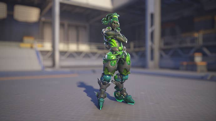 Lúcio models his Gorgon skin in Overwatch 2.