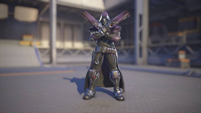 Reaper models his Royal skin in Overwatch 2.