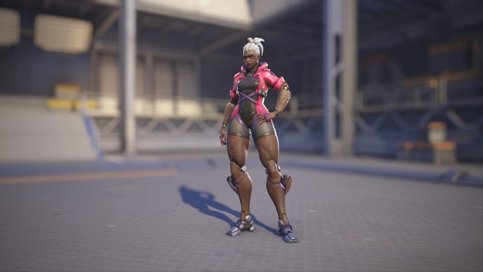 Sojourn models her Borealis skin in Overwatch 2.