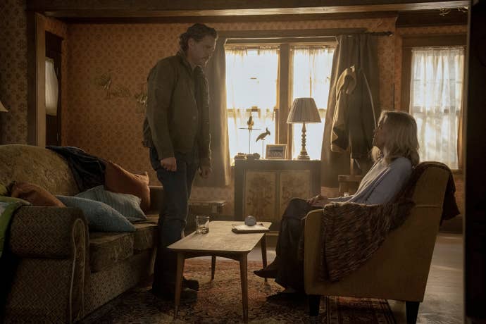 pedro-pascal-catherine-o-hara as Joel and Gail in TLOU season two