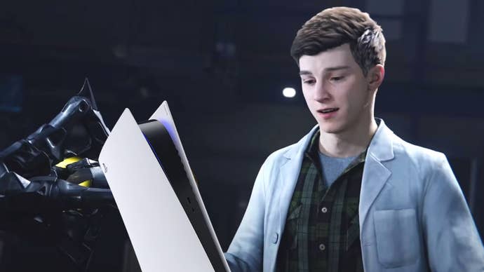 A composite image showing Peter Parker from Marvel’s Spider-Man dressed in his lab coat and examining an oversized PS5.