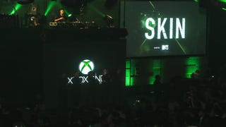 Phil Spencer diffonde la foto del palco di Microsoft per l'E3 2014