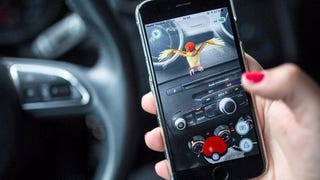 Pokemon GO: il nuovo aggiornamento nega completamente la possibilità di giocare muovendosi coi mezzi